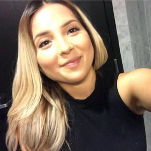 Meet your Posher, Cecilia